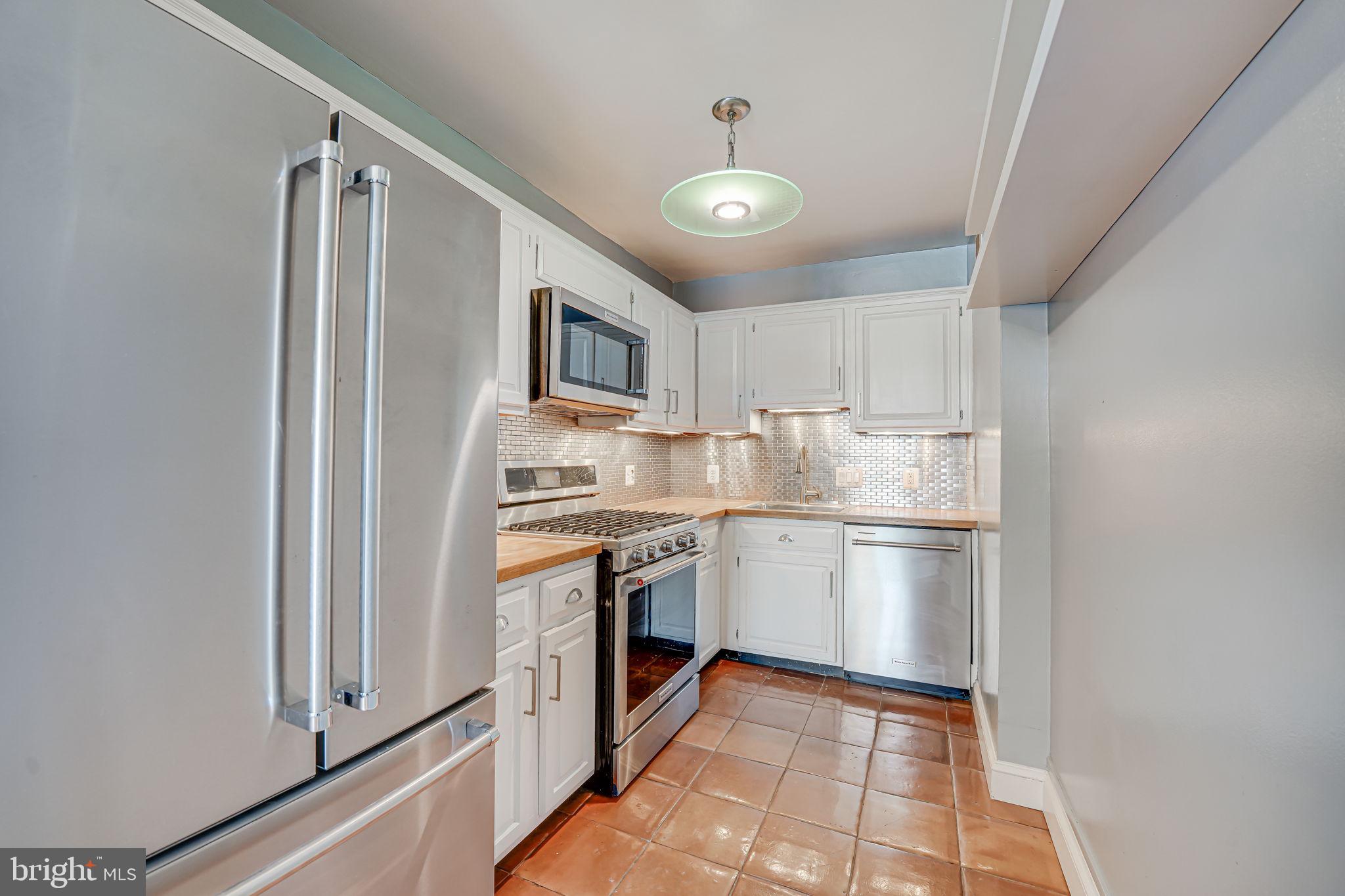 CARDINAL HOUSE - Residential