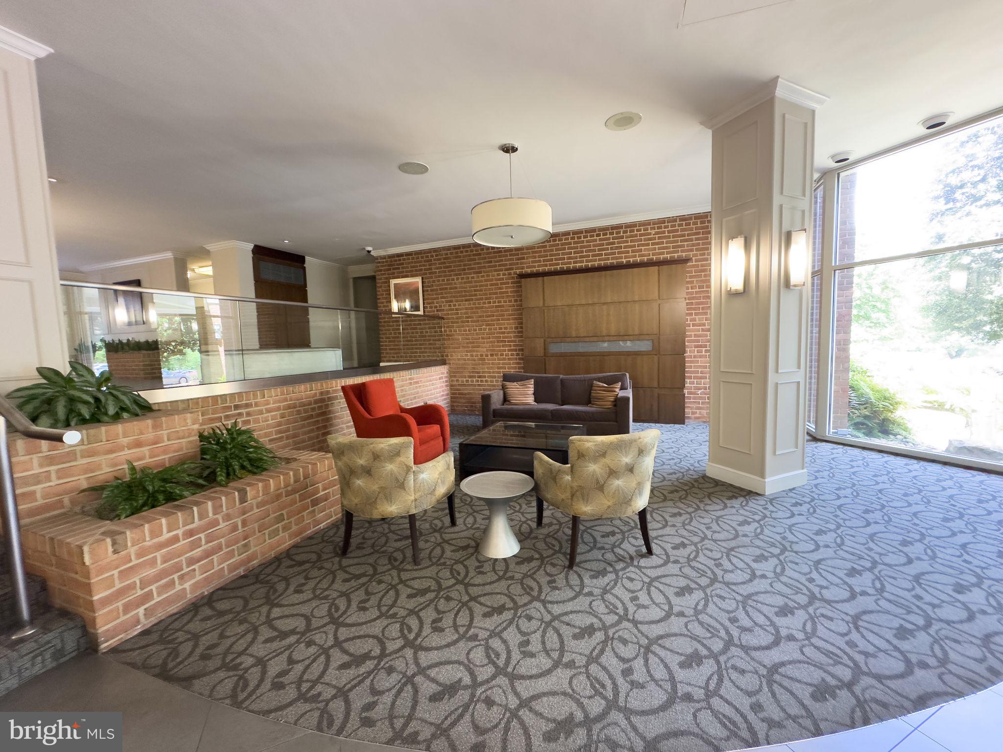 CARDINAL HOUSE - Residential