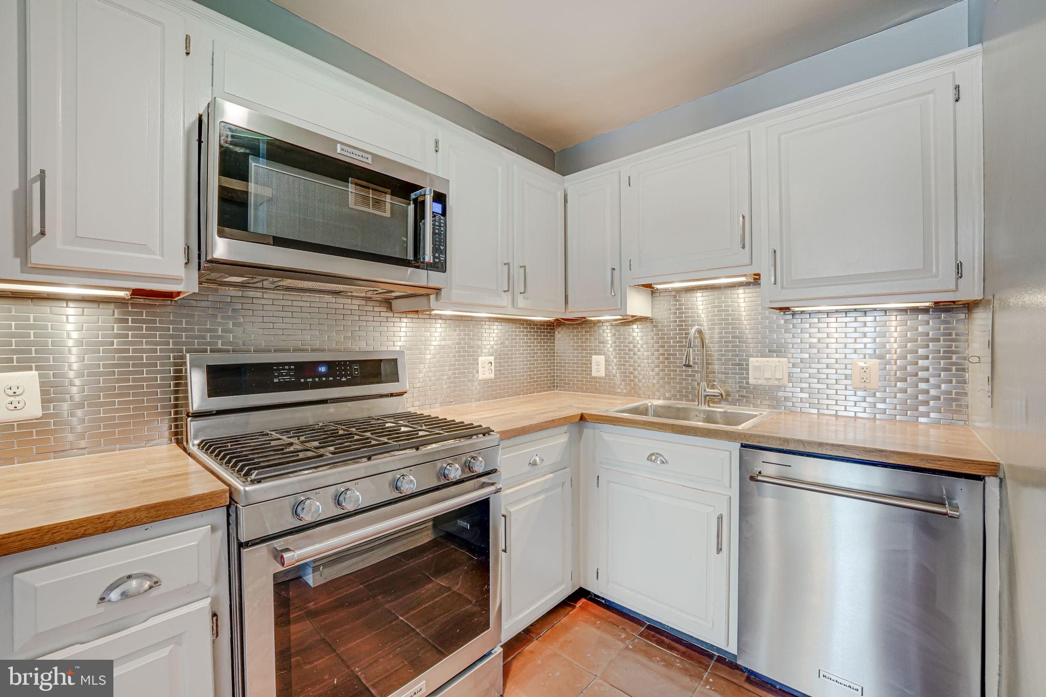 CARDINAL HOUSE - Residential