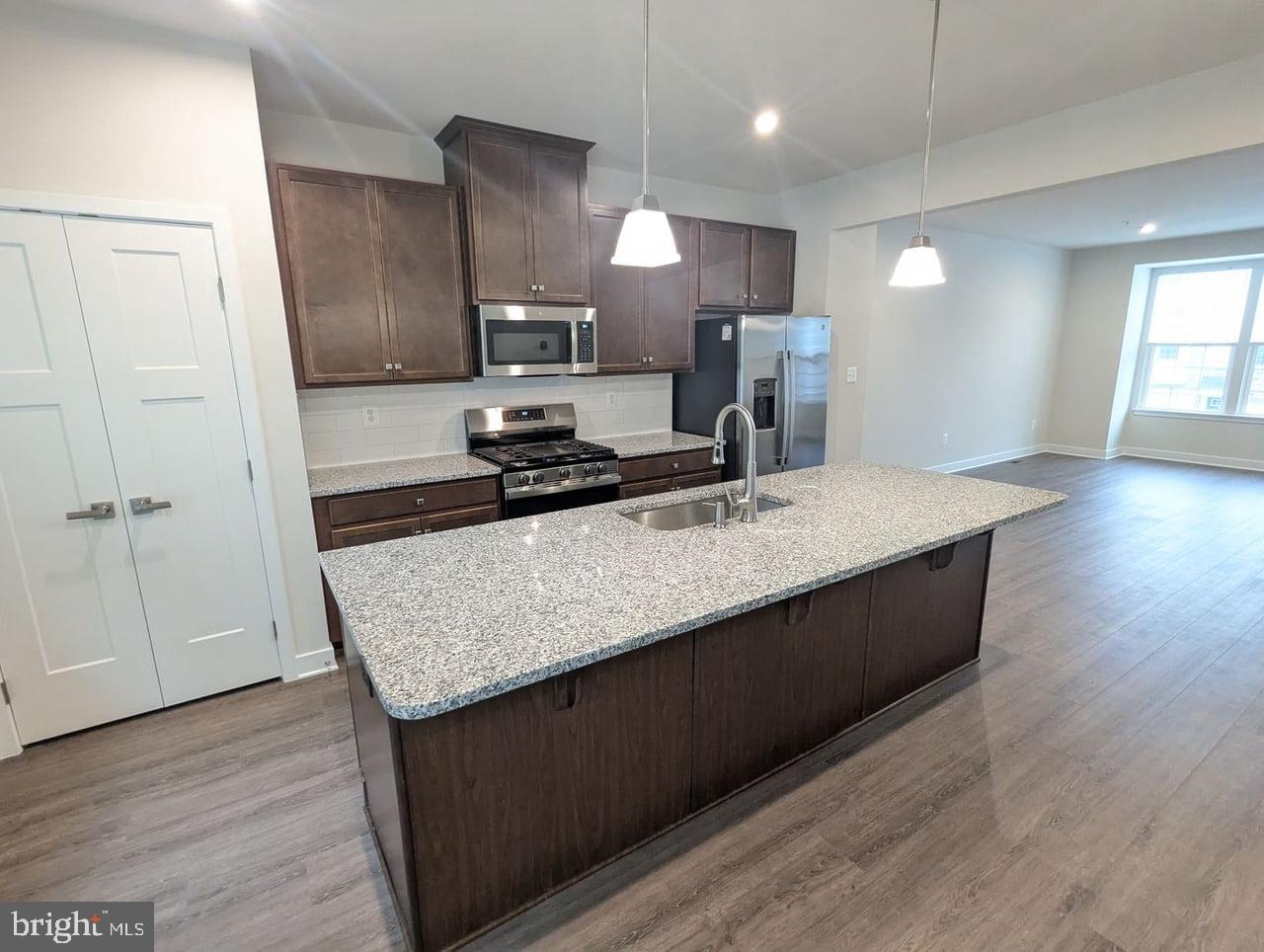 WEST PARK VILLAGE - Residential