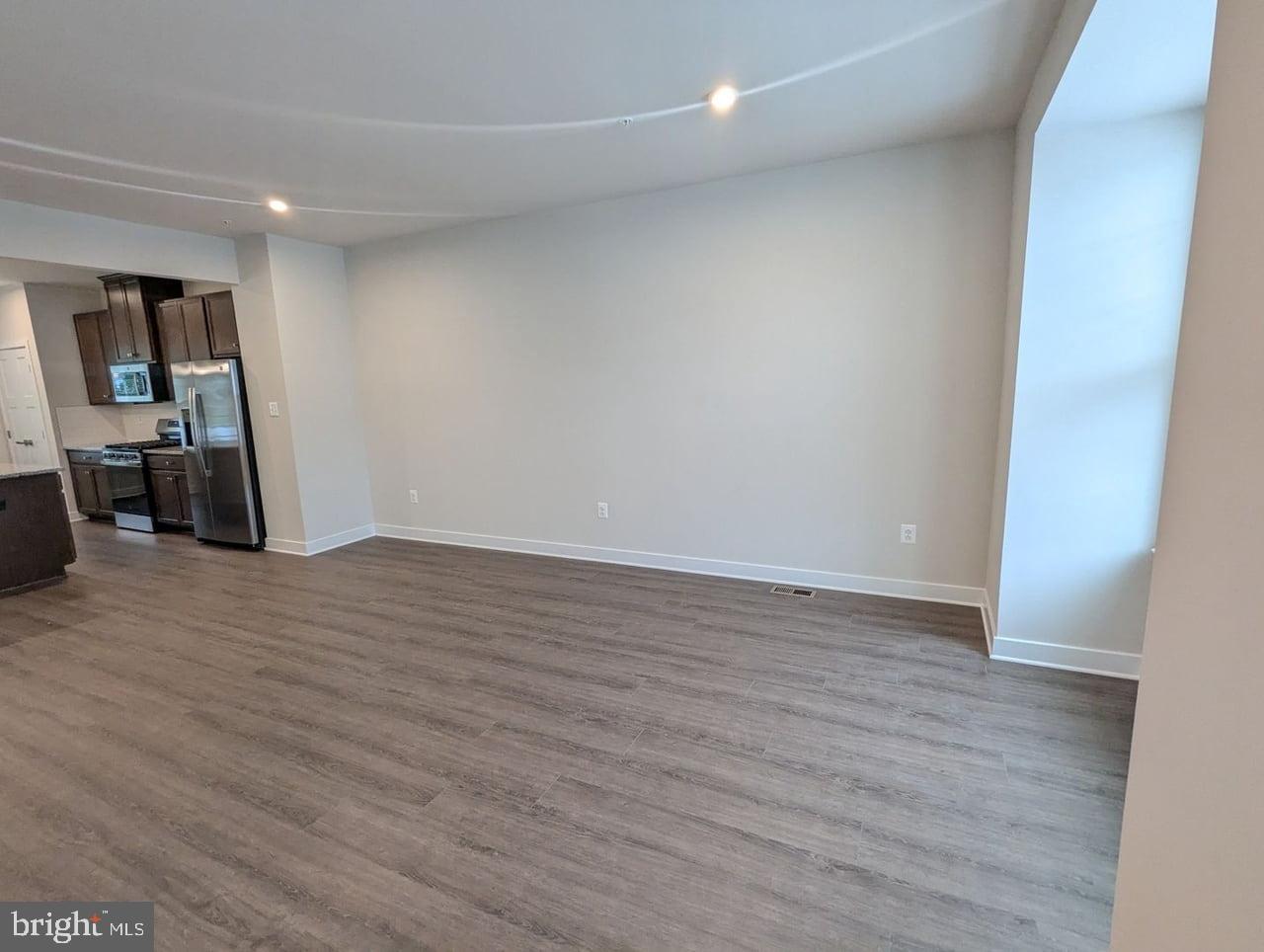 WEST PARK VILLAGE - Residential