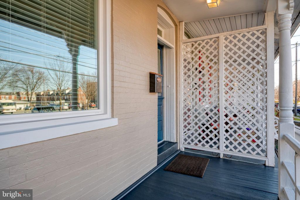 Photo of 220 W LIBERTY ST, LANCASTER, PA 17603 (MLS # PALA2031120)