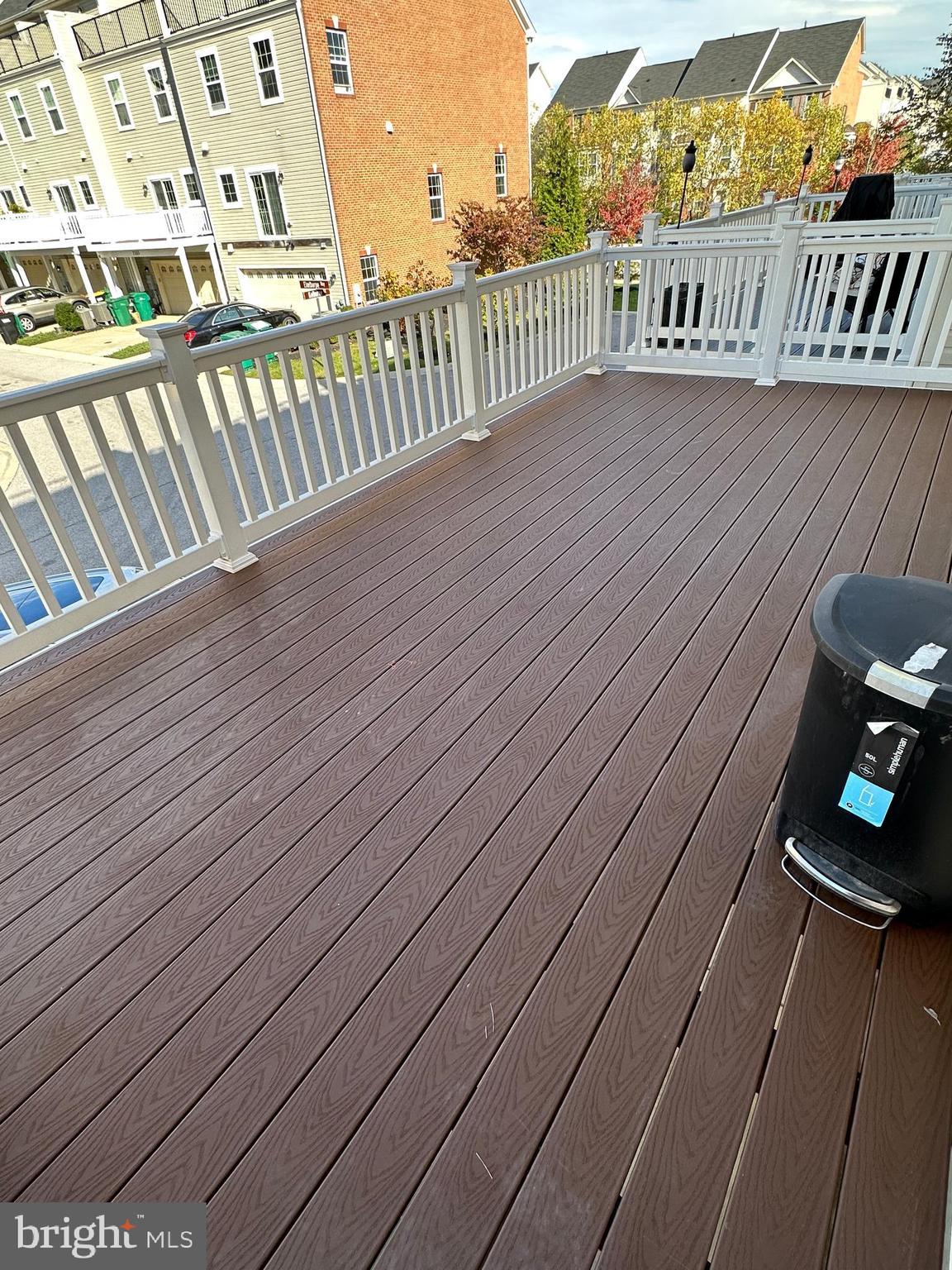 OXFORD SQUARE - Residential Lease