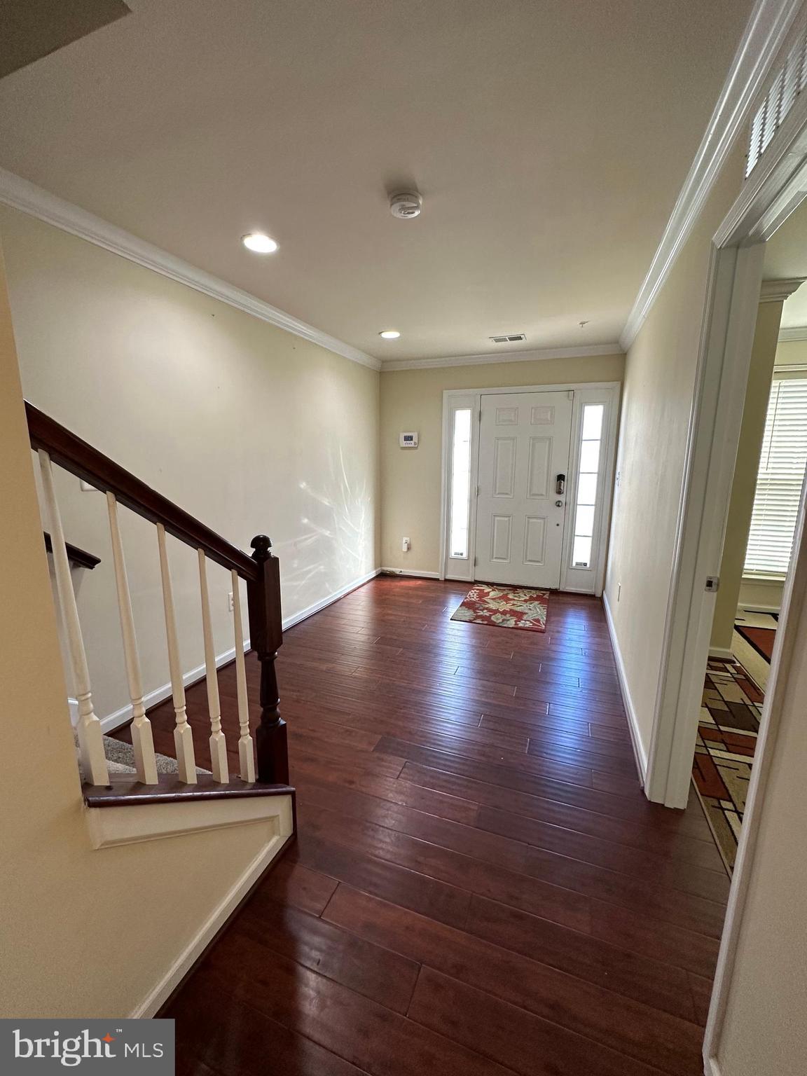 OXFORD SQUARE - Residential Lease