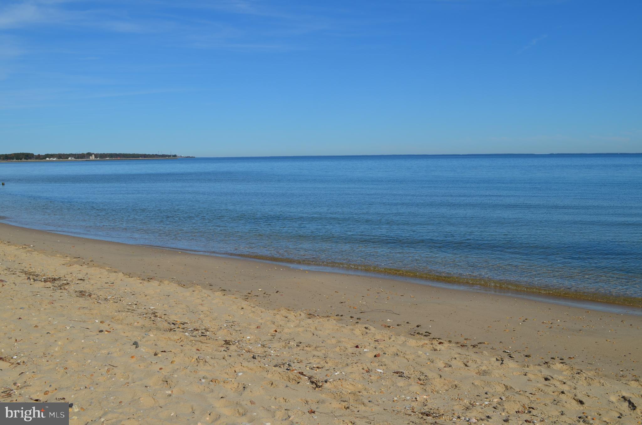 VILLAS ON WATERS EDGE - Residential Lease