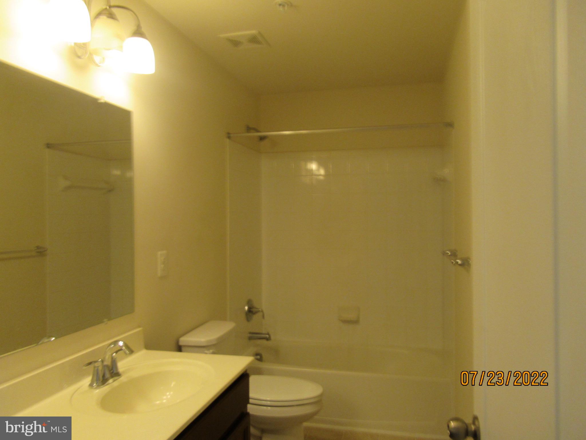 FIELDSTONE FARM - Residential