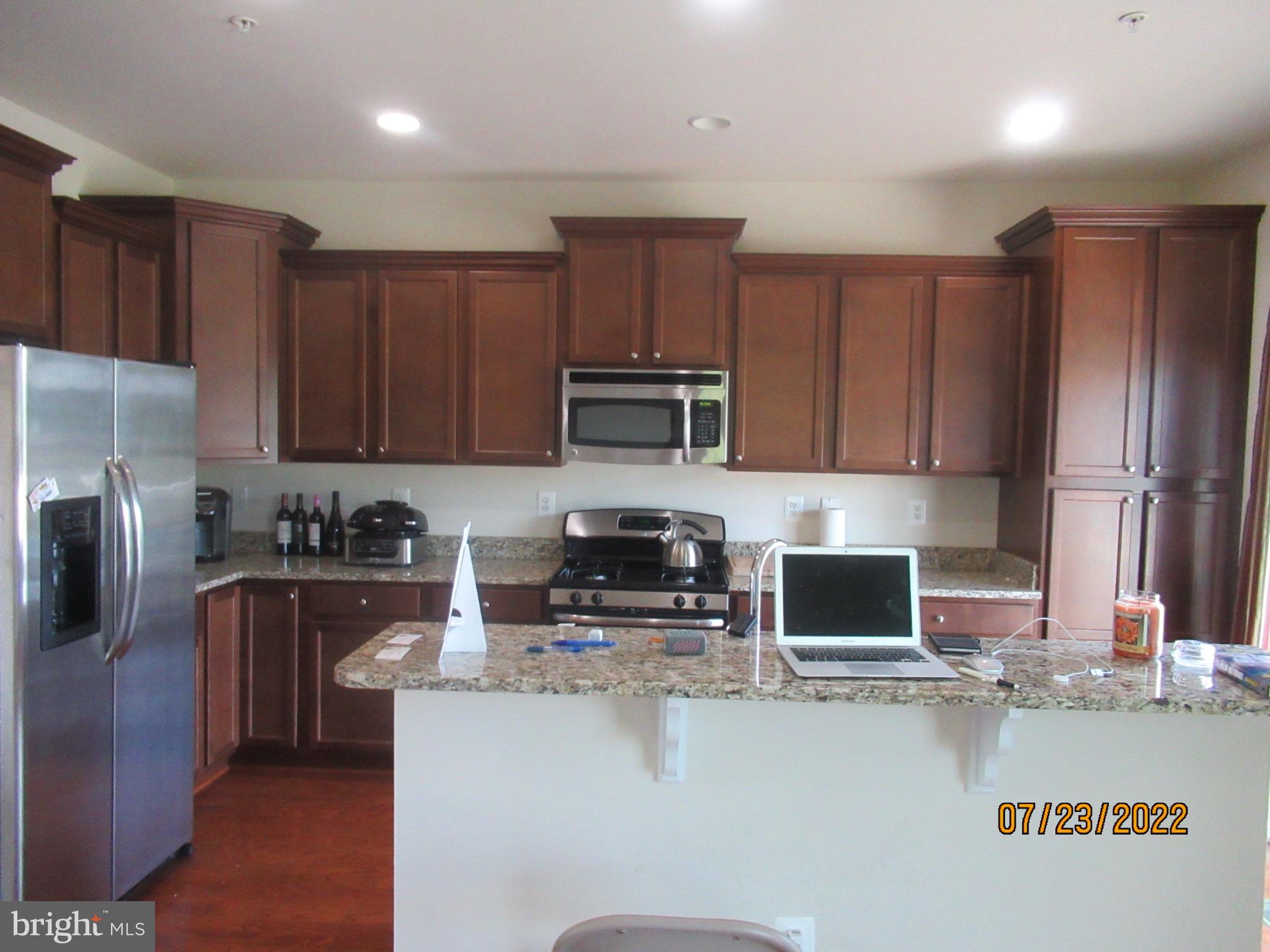 FIELDSTONE FARM - Residential