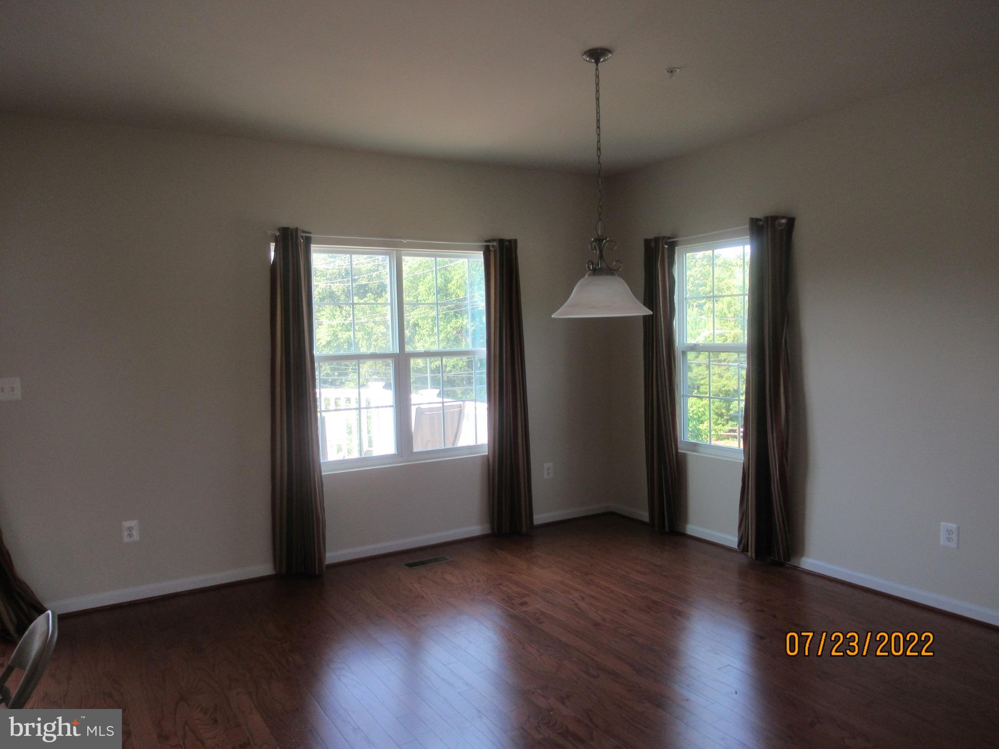 FIELDSTONE FARM - Residential