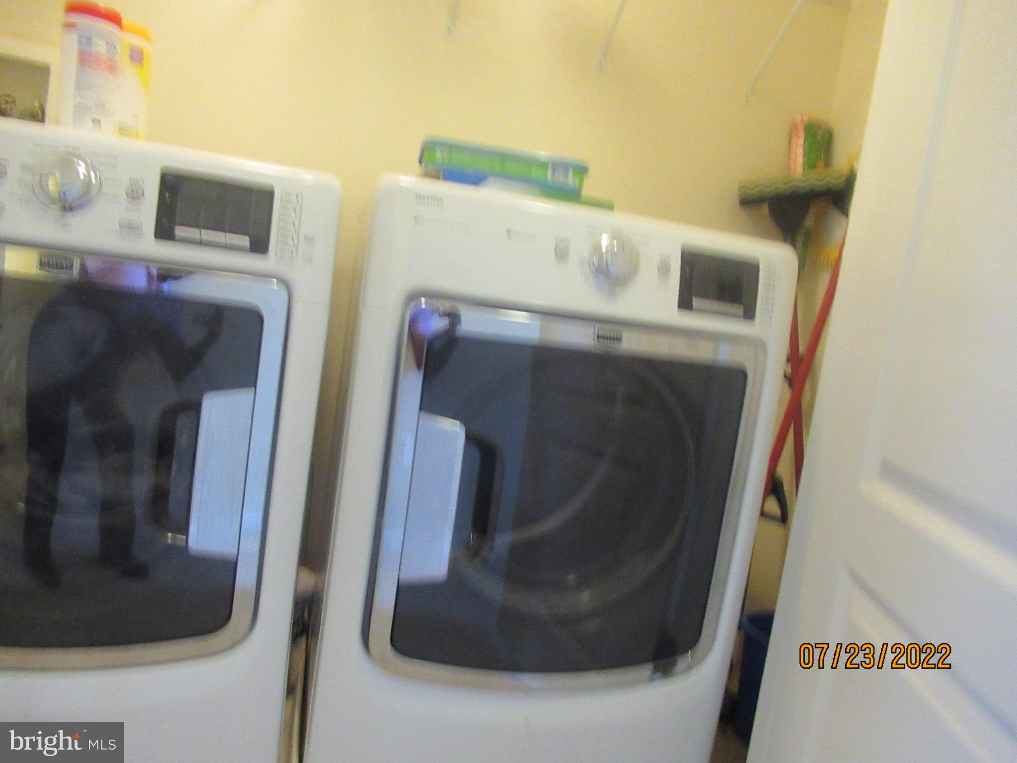 FIELDSTONE FARM - Residential