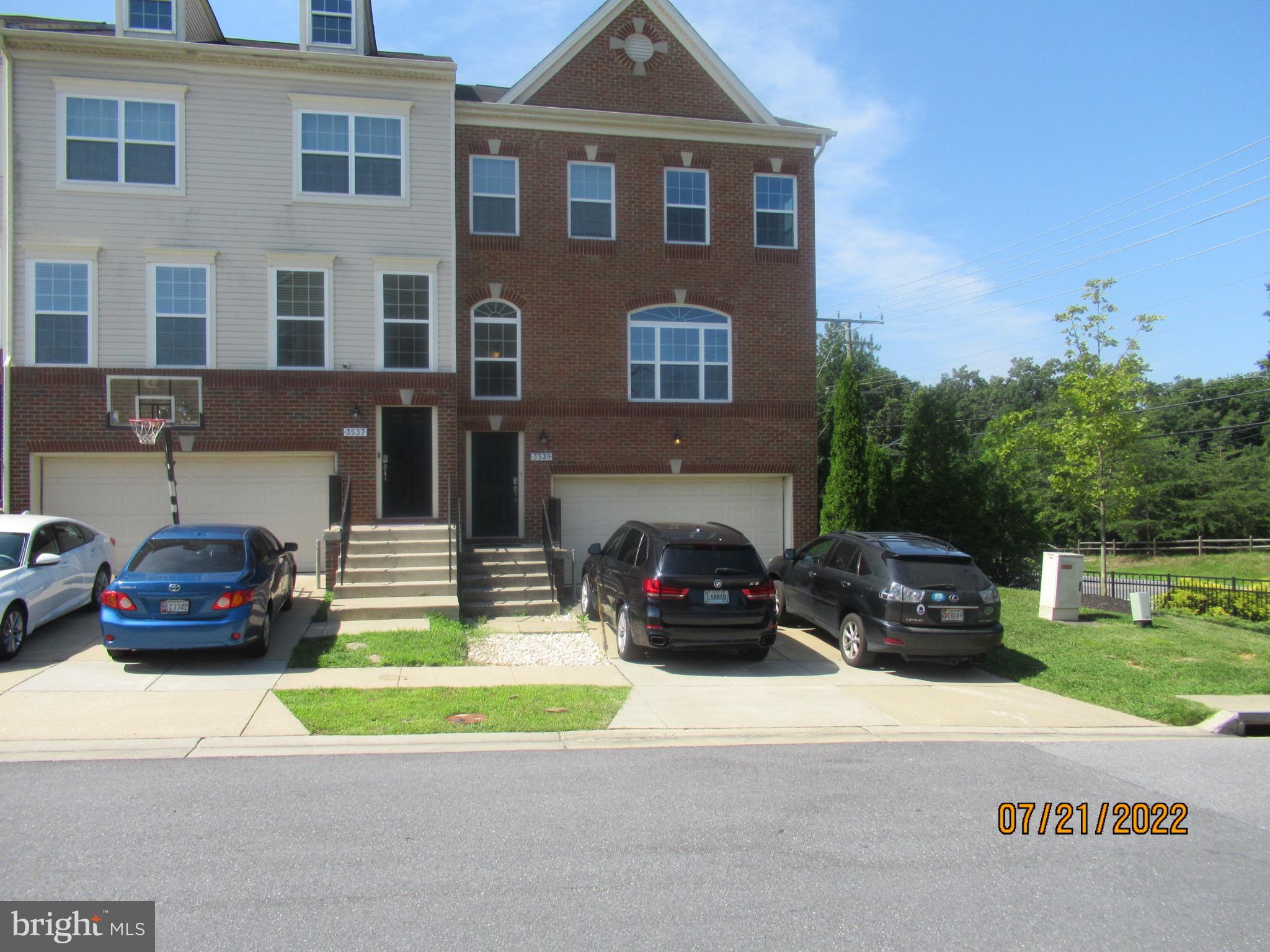 FIELDSTONE FARM - Residential