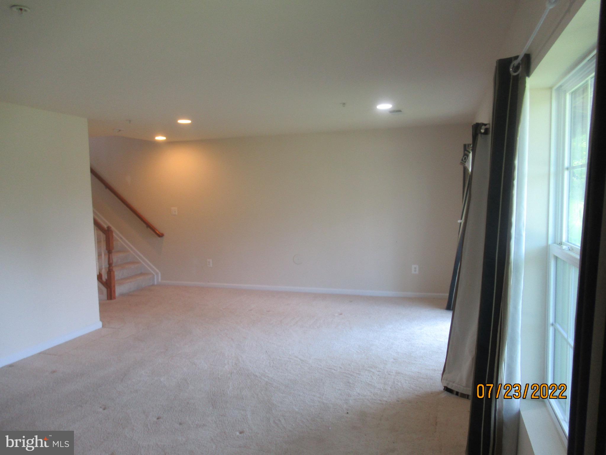 FIELDSTONE FARM - Residential