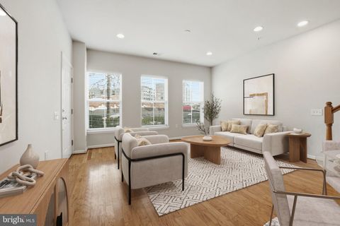 Photo of 2951 Finsbury Place #97, FAIRFAX, VA 22031 (MLS # VAFX2307490)