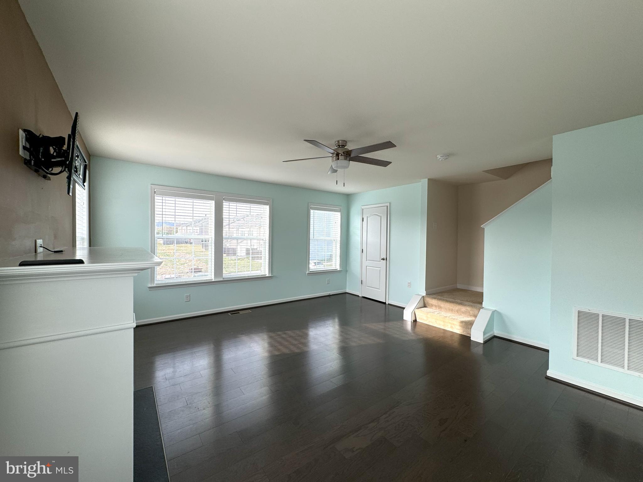 THE GALLERY - Residential Lease