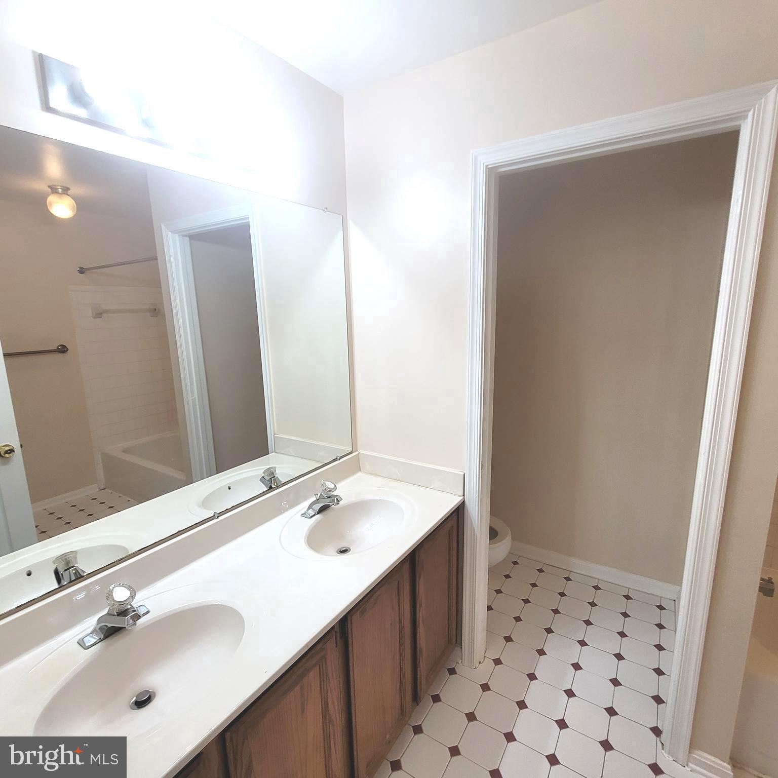 PLEASANT HILLS - Residential