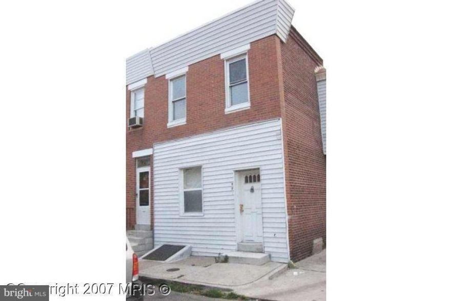 Fannie Mae Homepath Property.  Wonderful chance to own this value priced home.  Enjoy nice room sizes and ample rear yard space perfect for warm weather outdoor activities. Use the unfinished basement as added storage or finish for additional living space.  Conveniently located to parks, shopping and more!