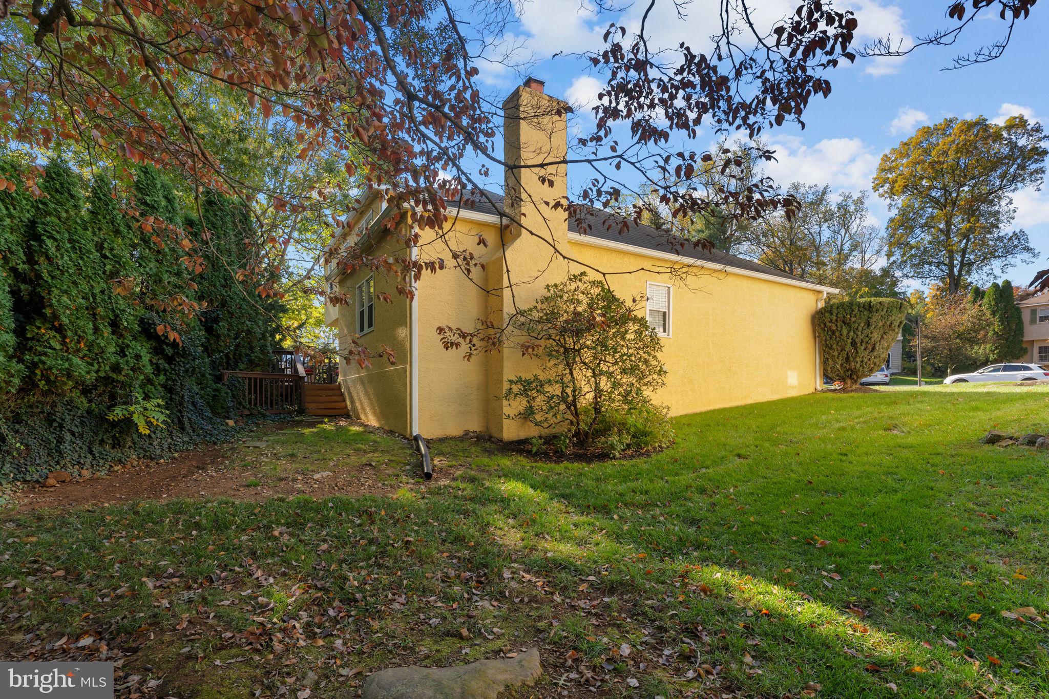 DEVON SQUARE - Residential