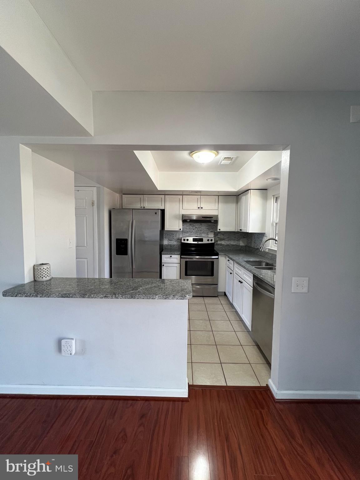 WAKEFIELD - Residential Lease