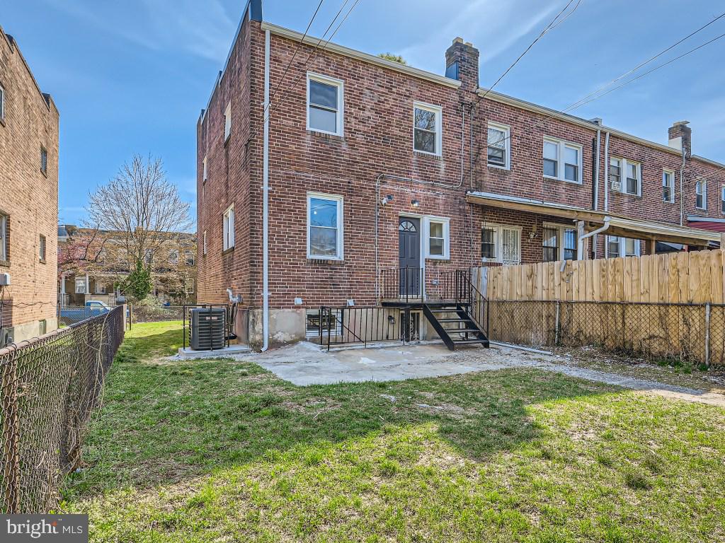 LUCILLE PARK - Residential