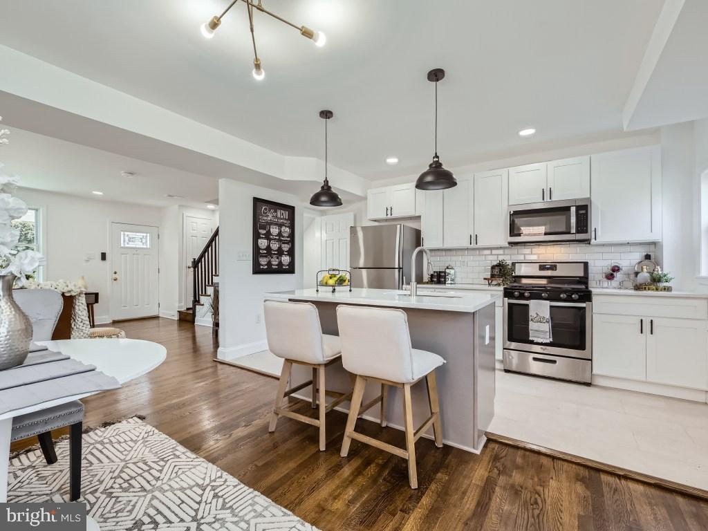 LUCILLE PARK - Residential