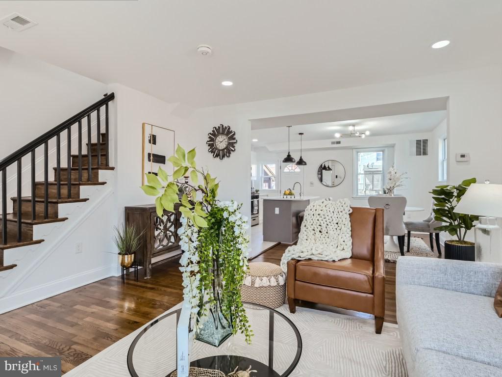 LUCILLE PARK - Residential