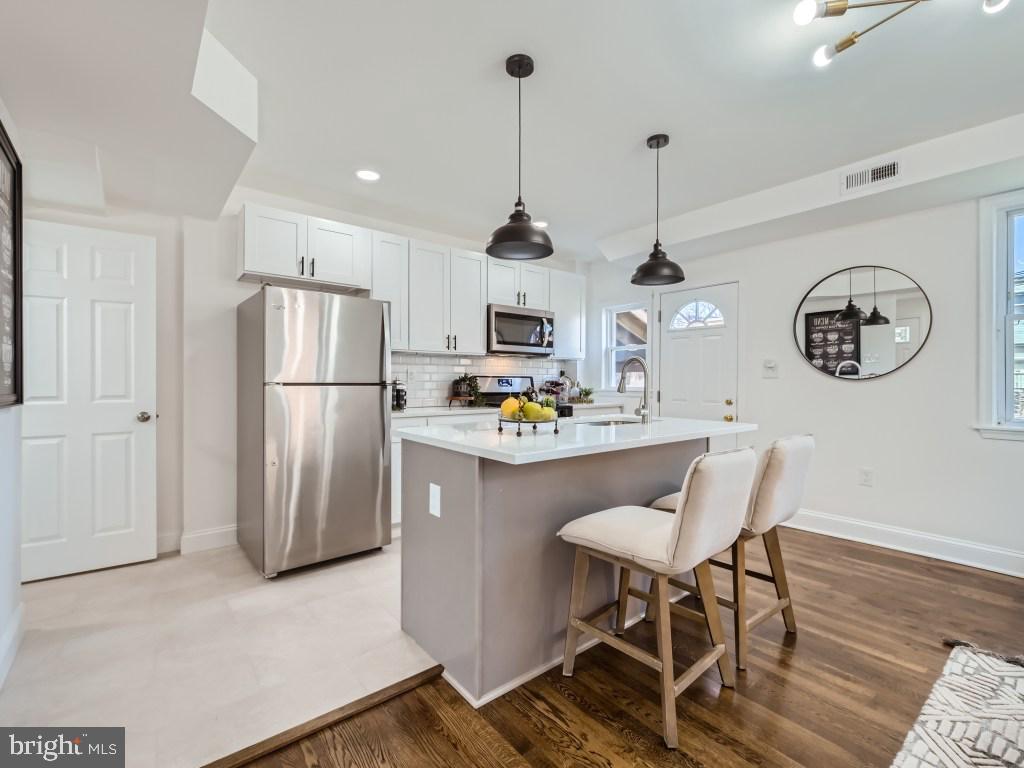 LUCILLE PARK - Residential