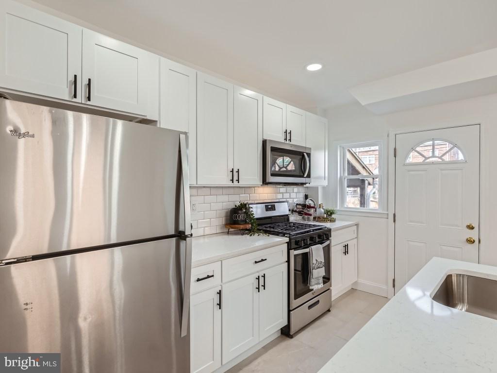 LUCILLE PARK - Residential