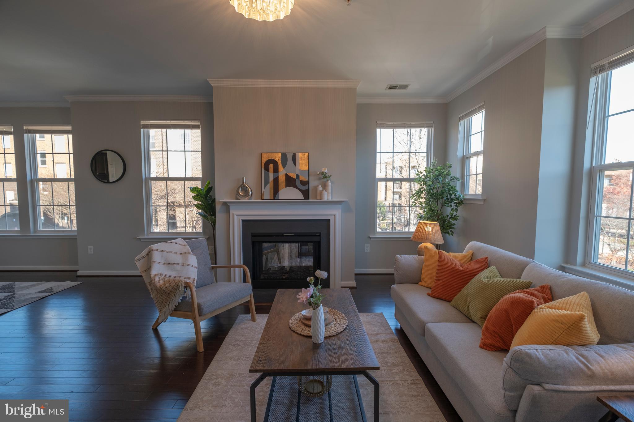 SUMMIT HALL RESERVE - Residential