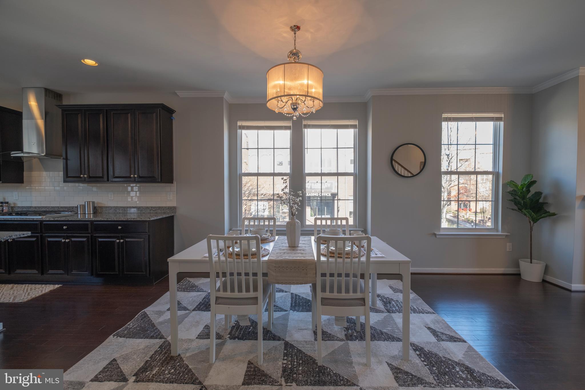 SUMMIT HALL RESERVE - Residential