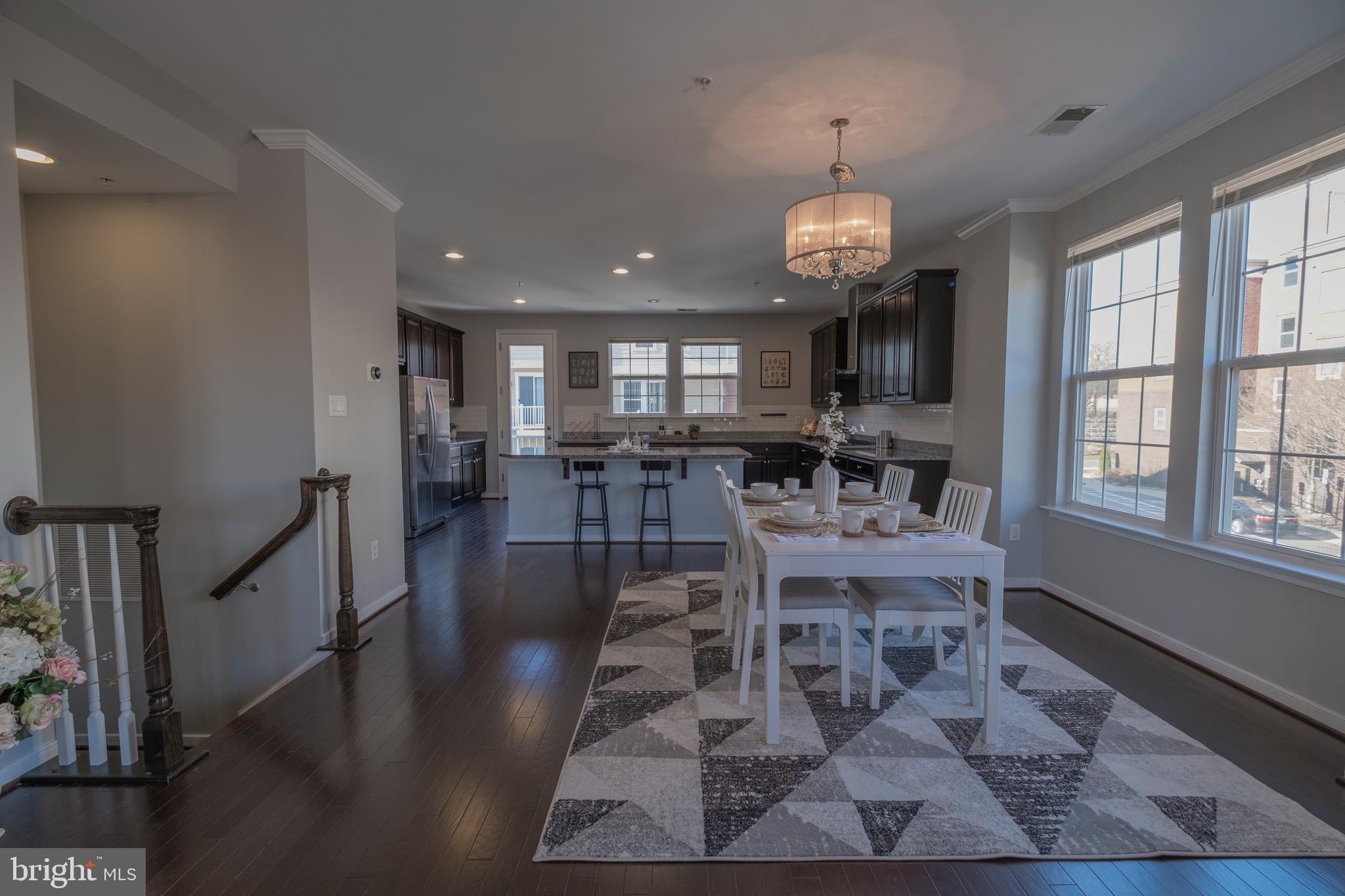 SUMMIT HALL RESERVE - Residential