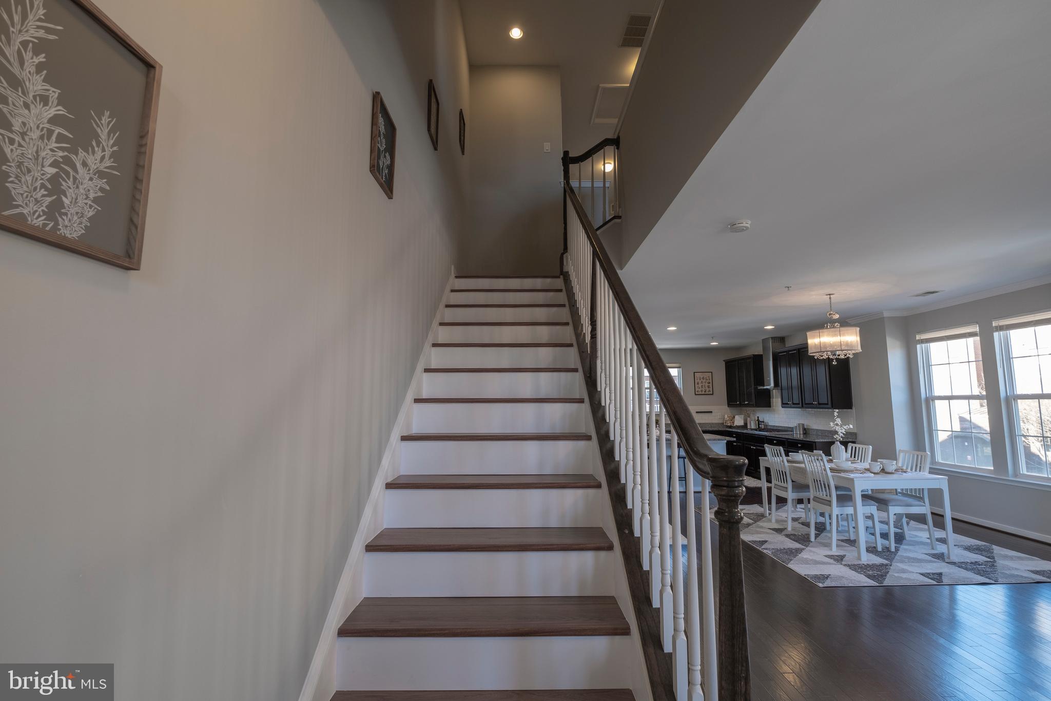 SUMMIT HALL RESERVE - Residential