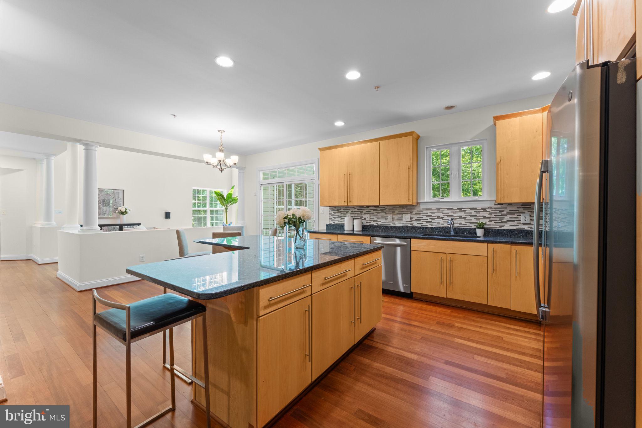 WARNERS - Residential