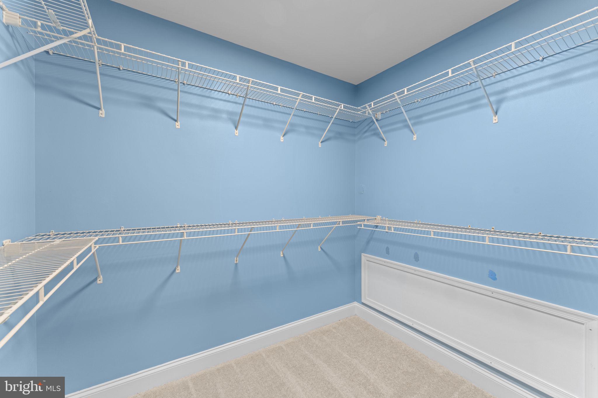 WARNERS - Residential