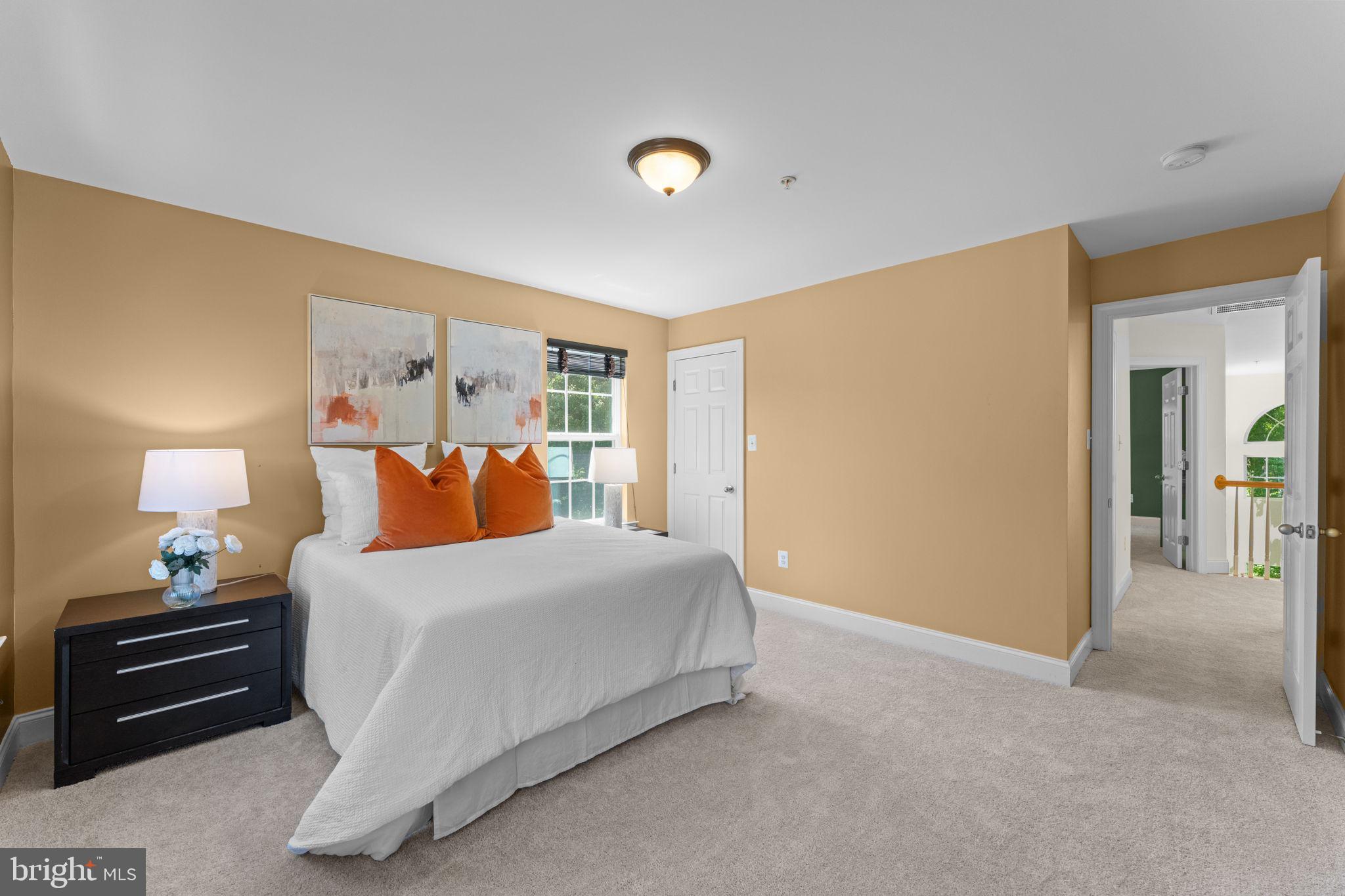WARNERS - Residential