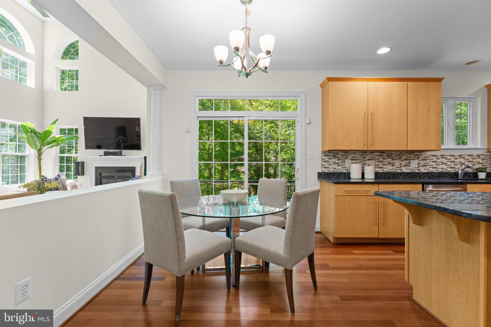 WARNERS - Residential