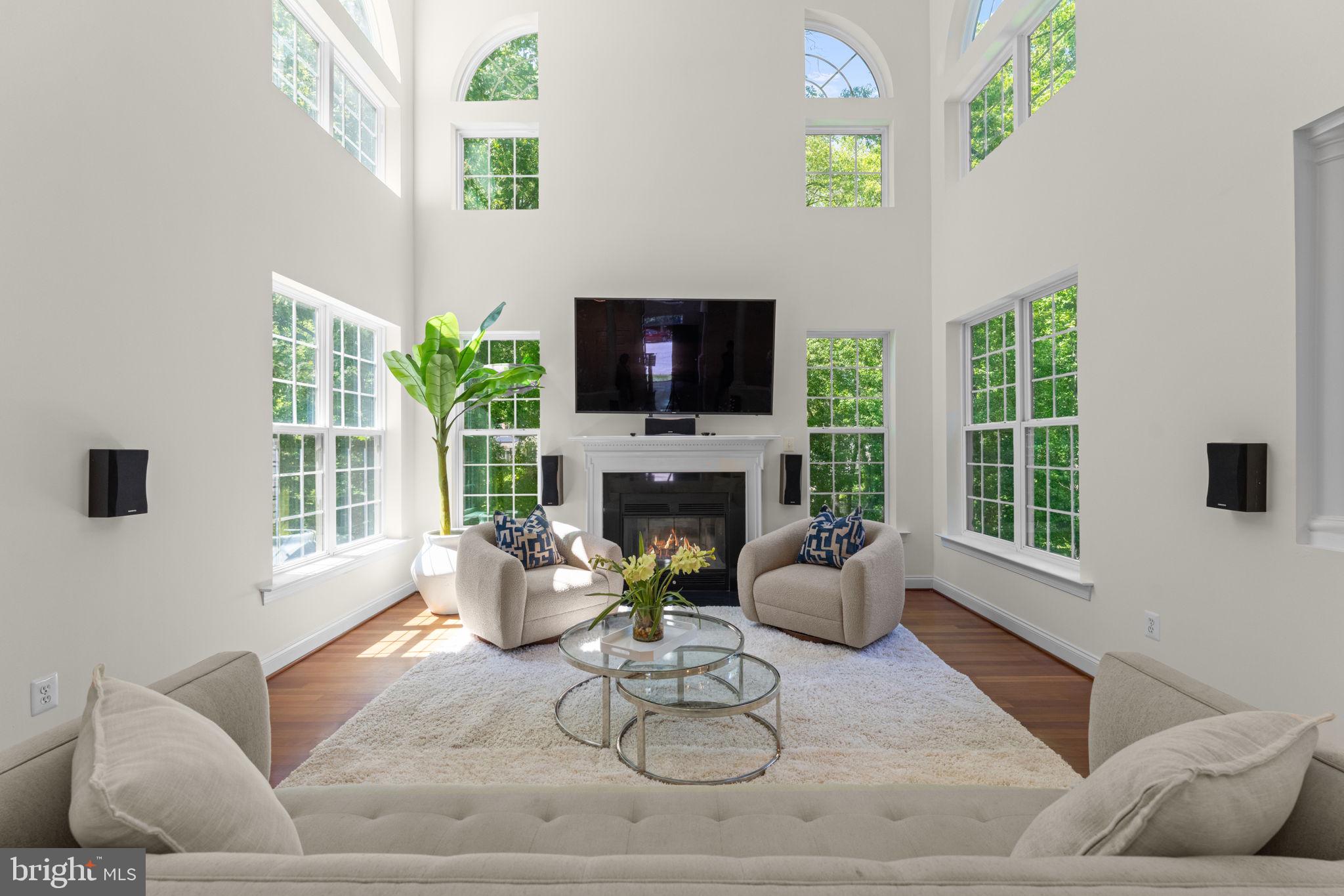 WARNERS - Residential