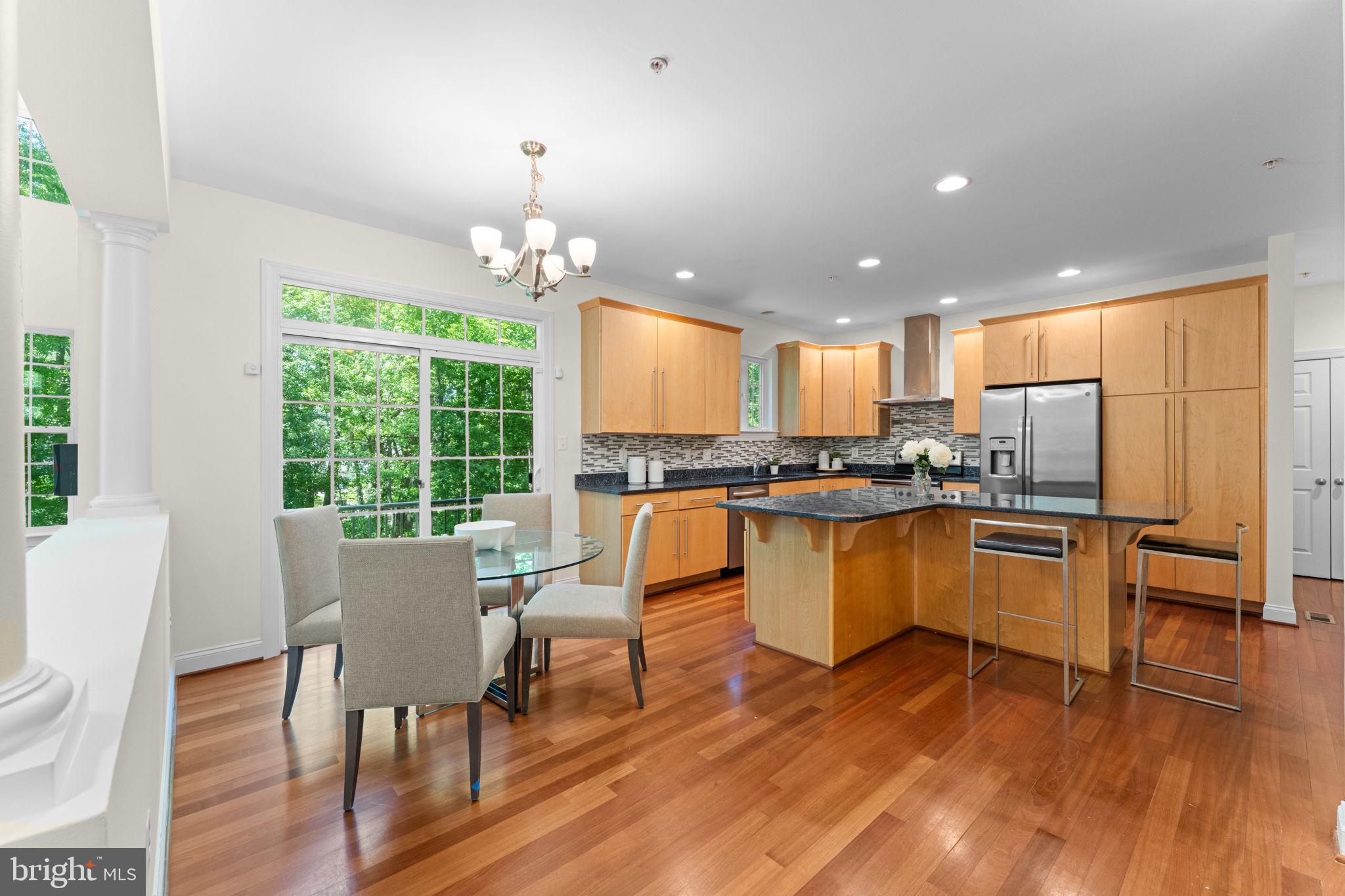 WARNERS - Residential