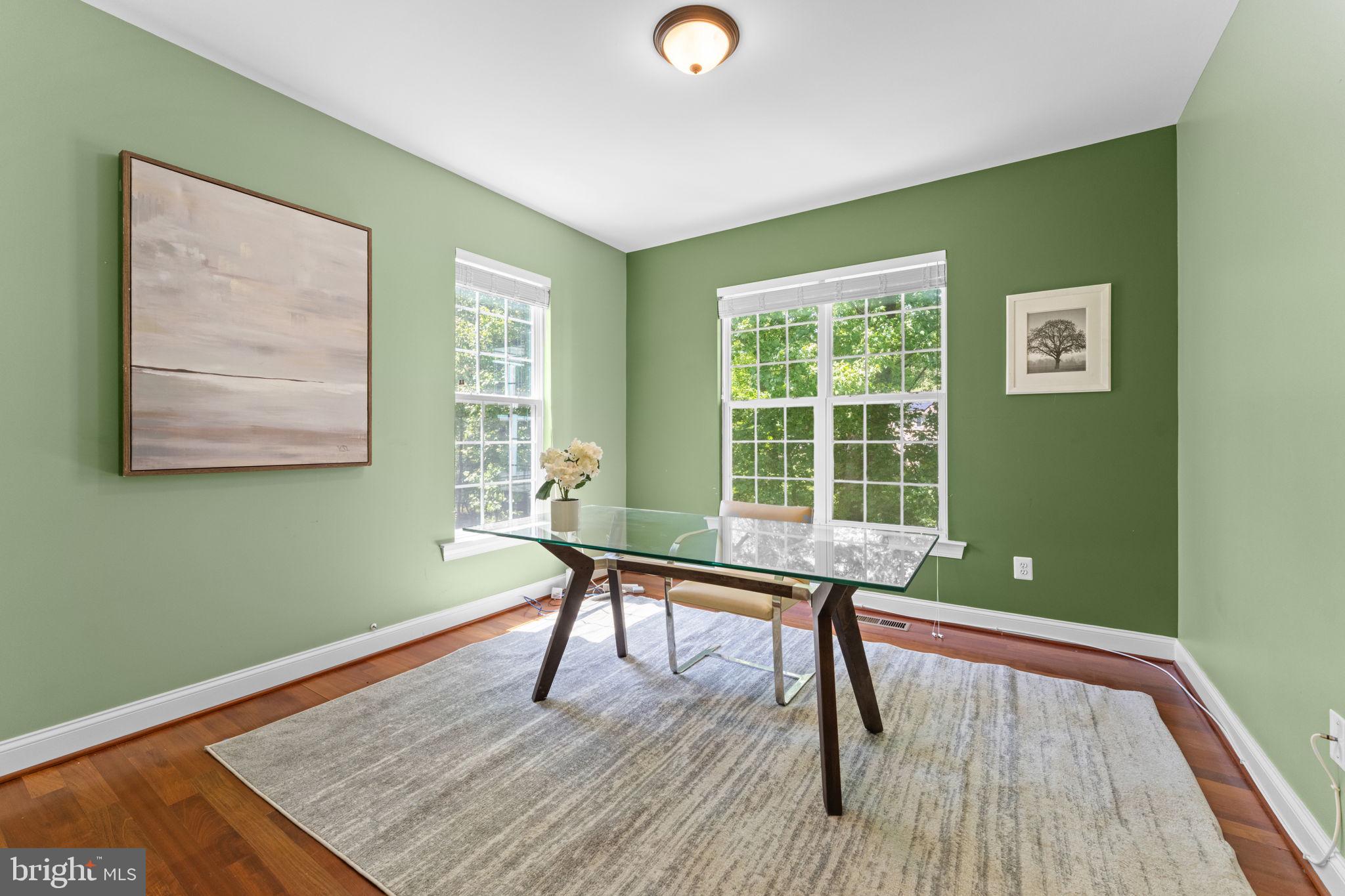 WARNERS - Residential