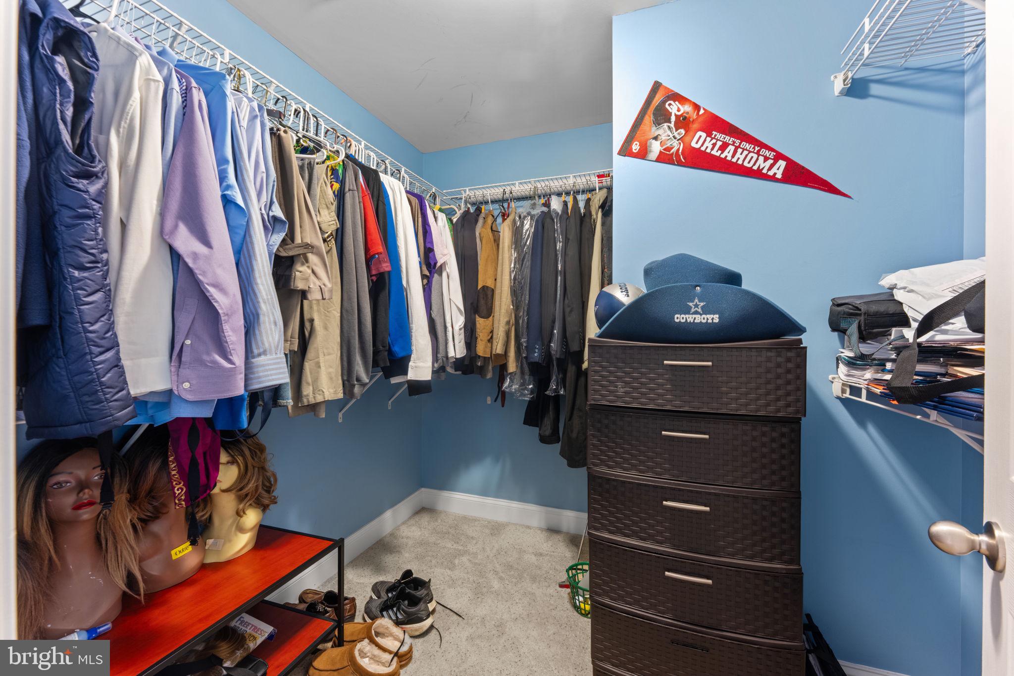 WARNERS - Residential