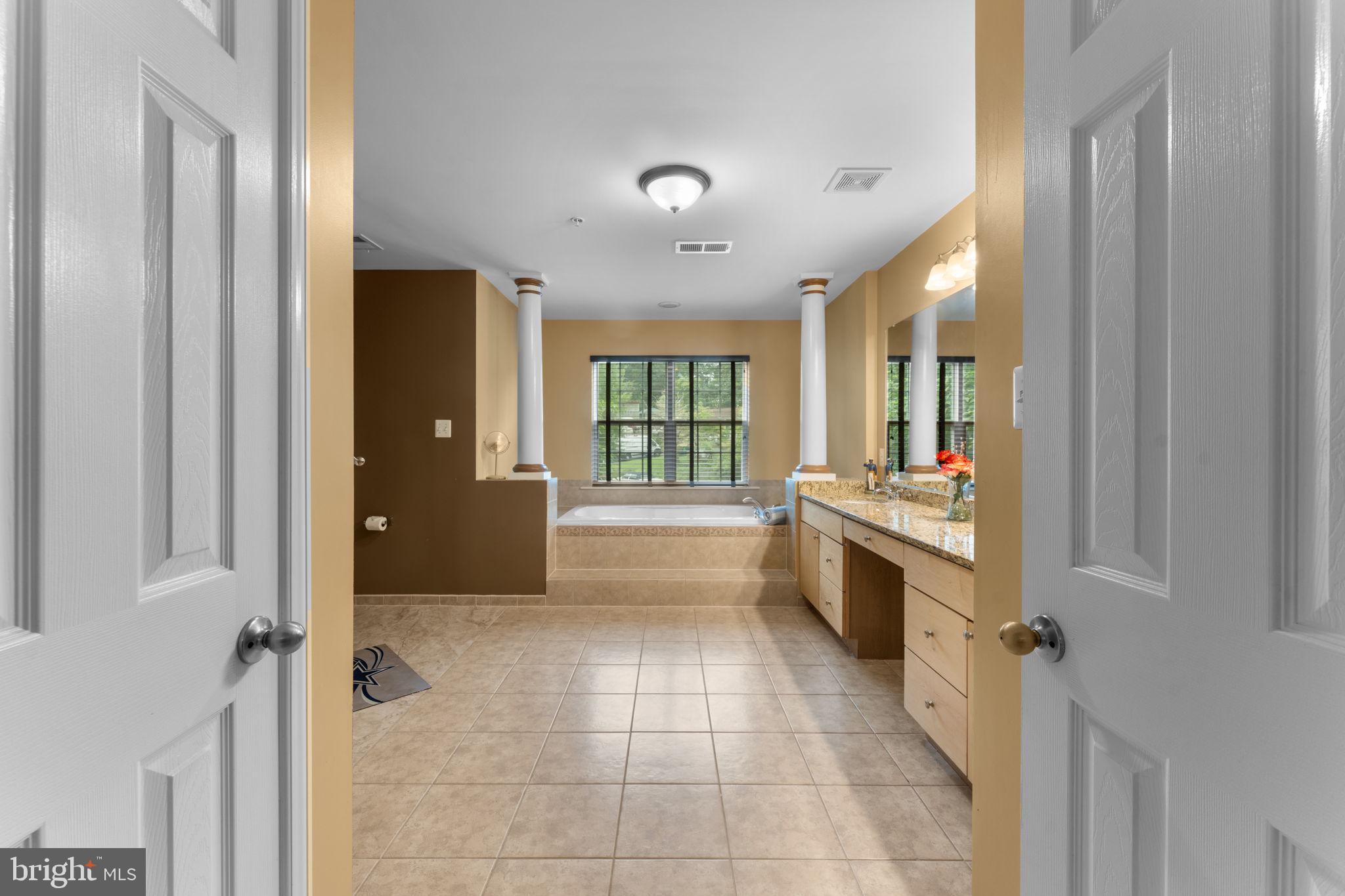 WARNERS - Residential