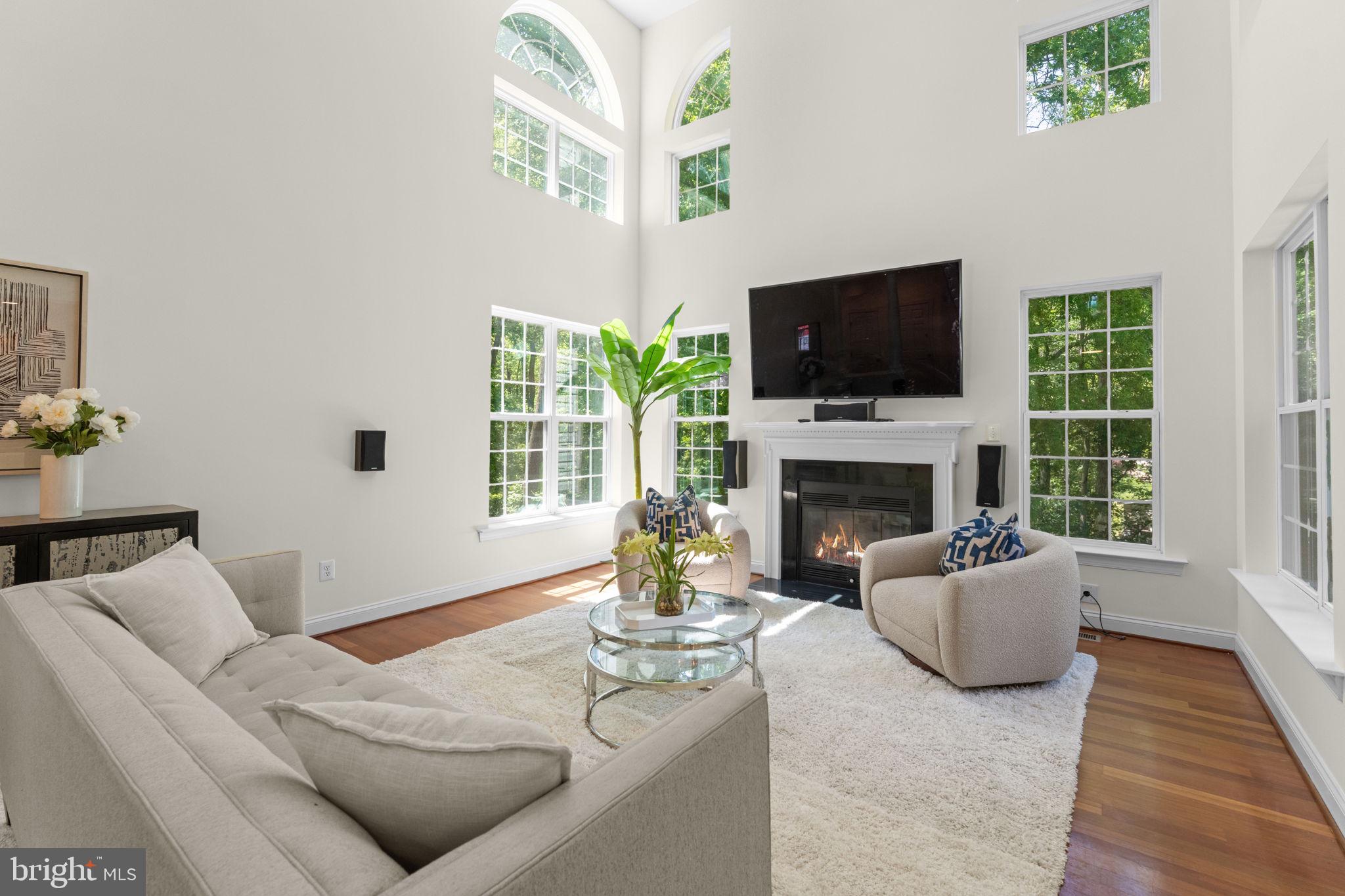 WARNERS - Residential