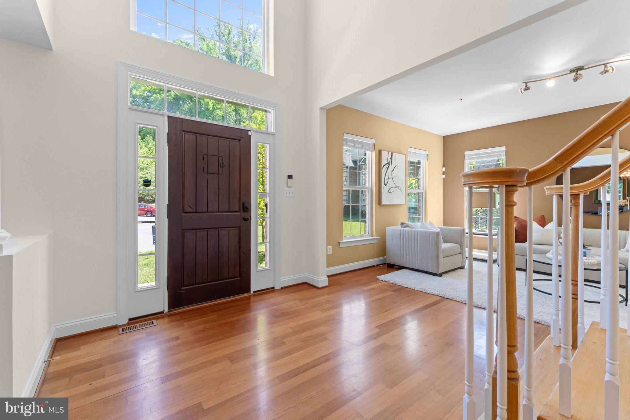 WARNERS - Residential
