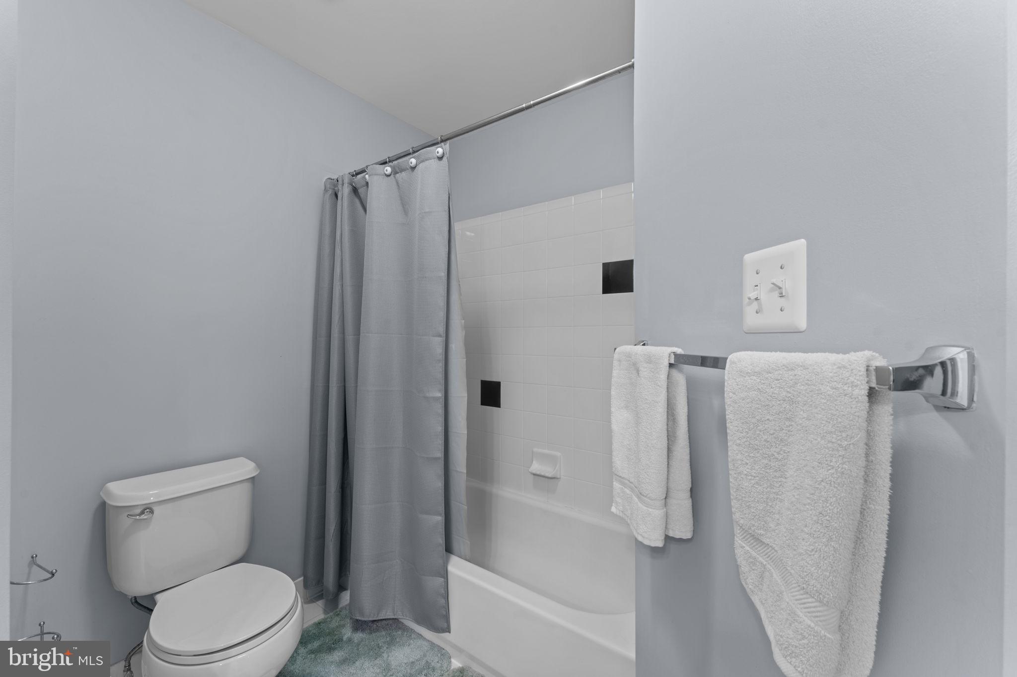 WARNERS - Residential