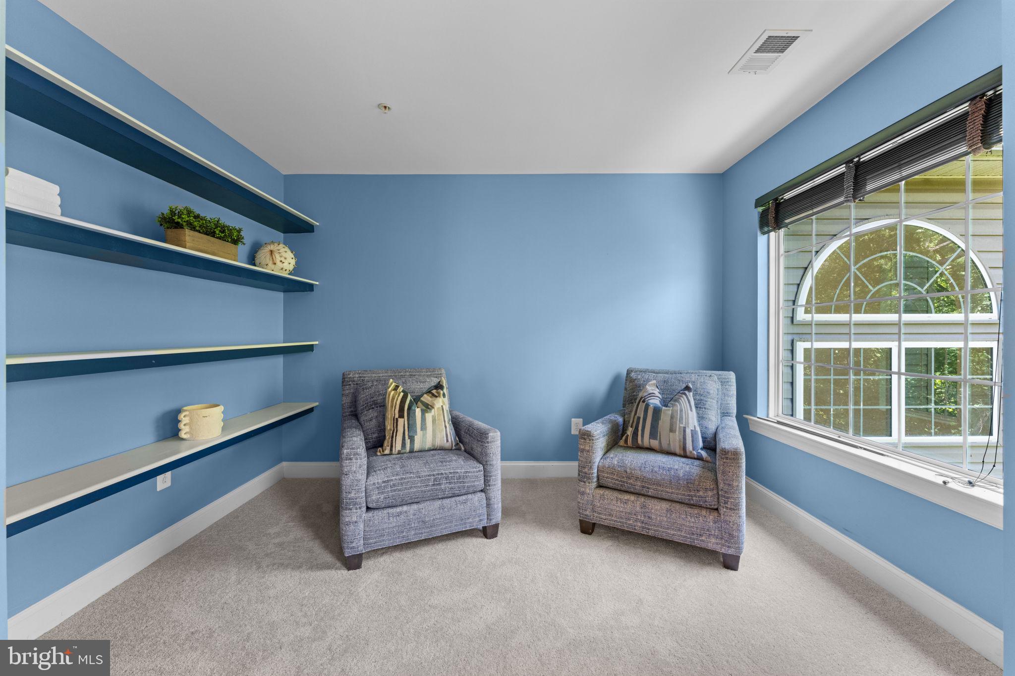 WARNERS - Residential