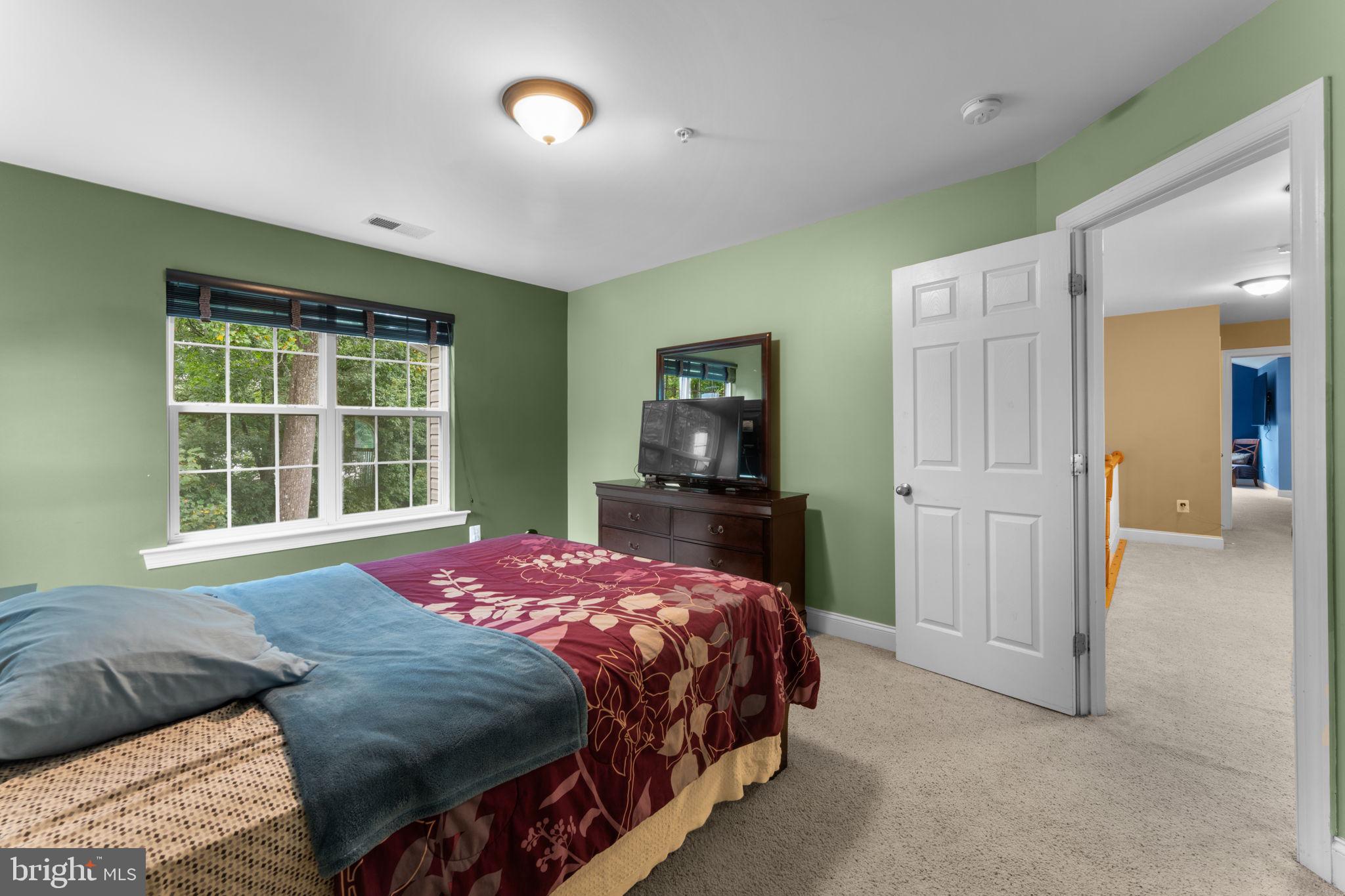 WARNERS - Residential