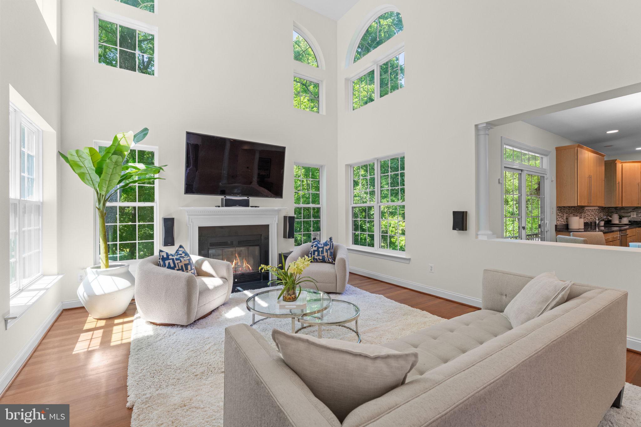 WARNERS - Residential