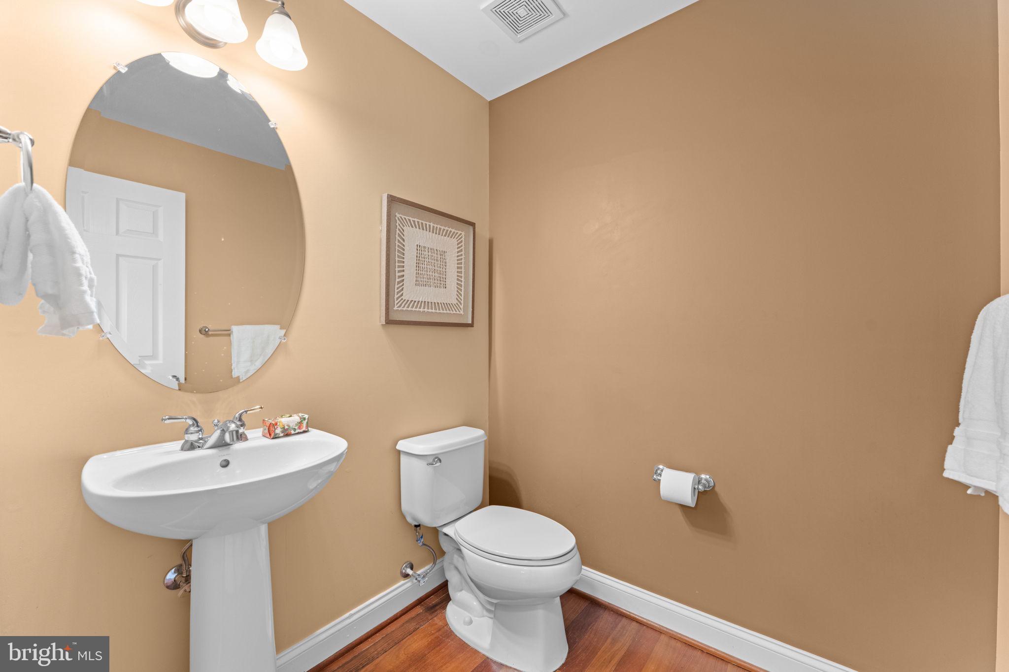 WARNERS - Residential