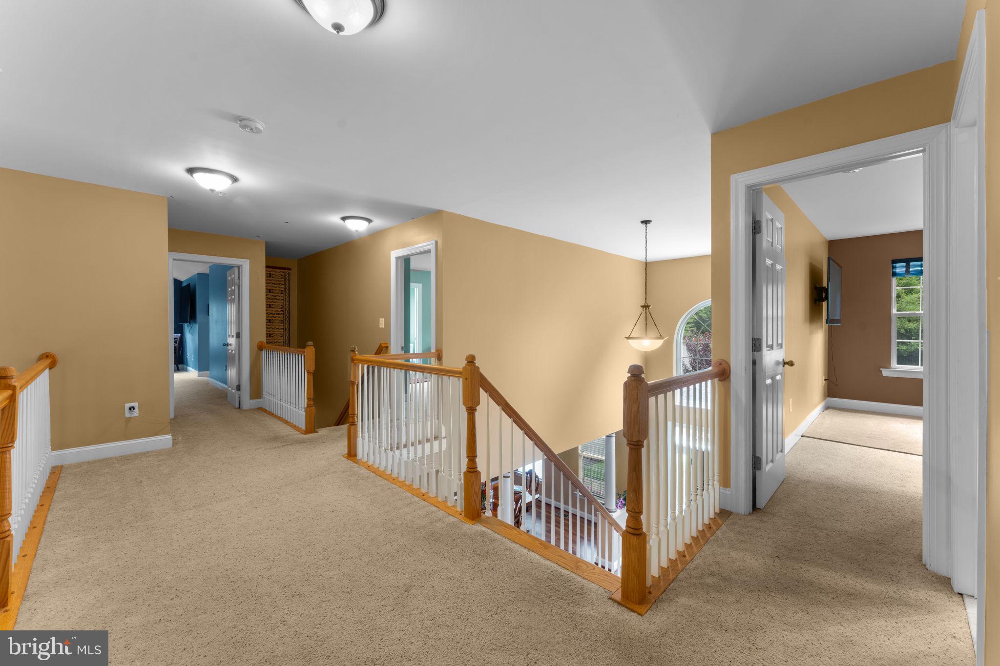 WARNERS - Residential