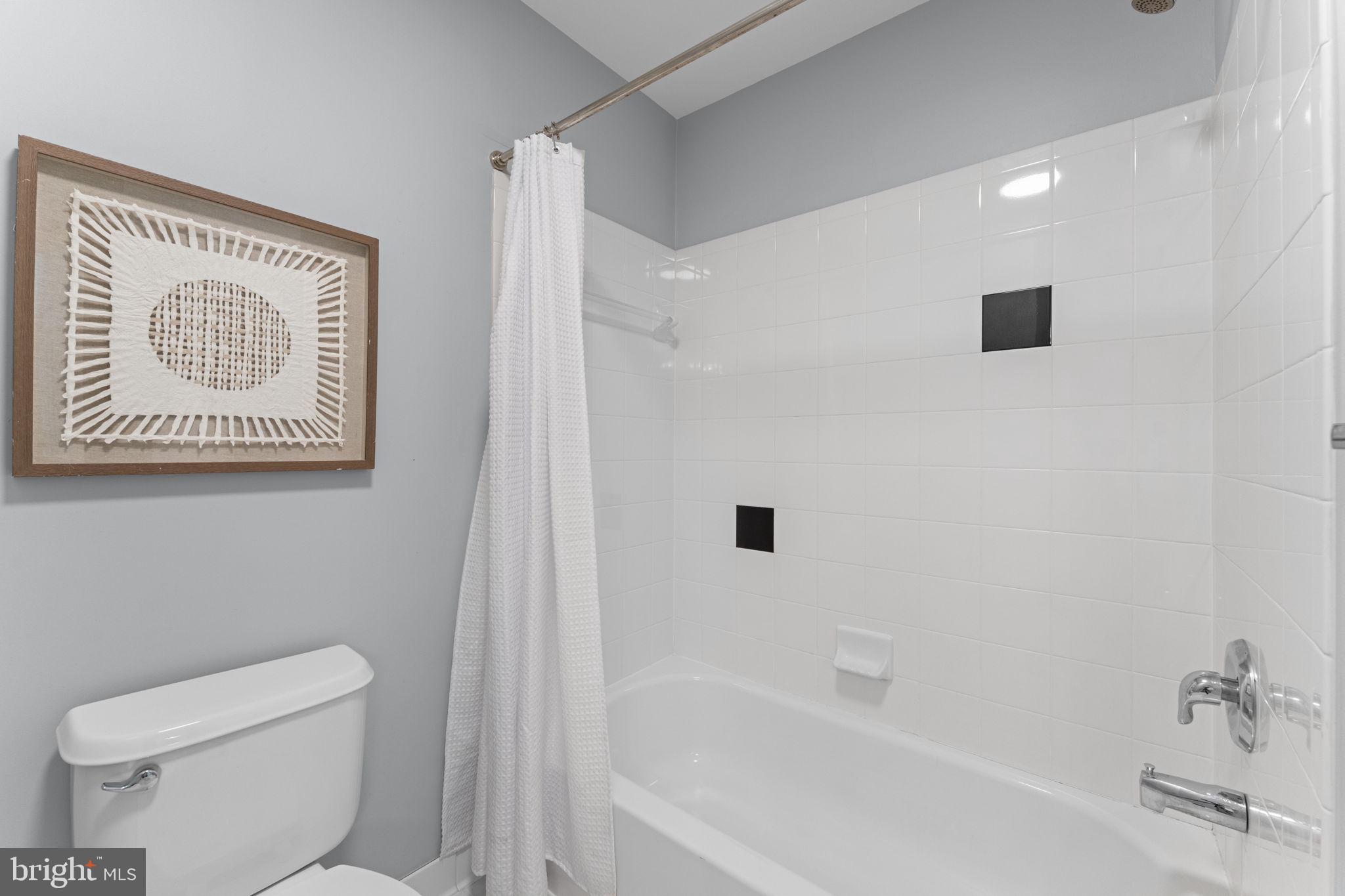 WARNERS - Residential