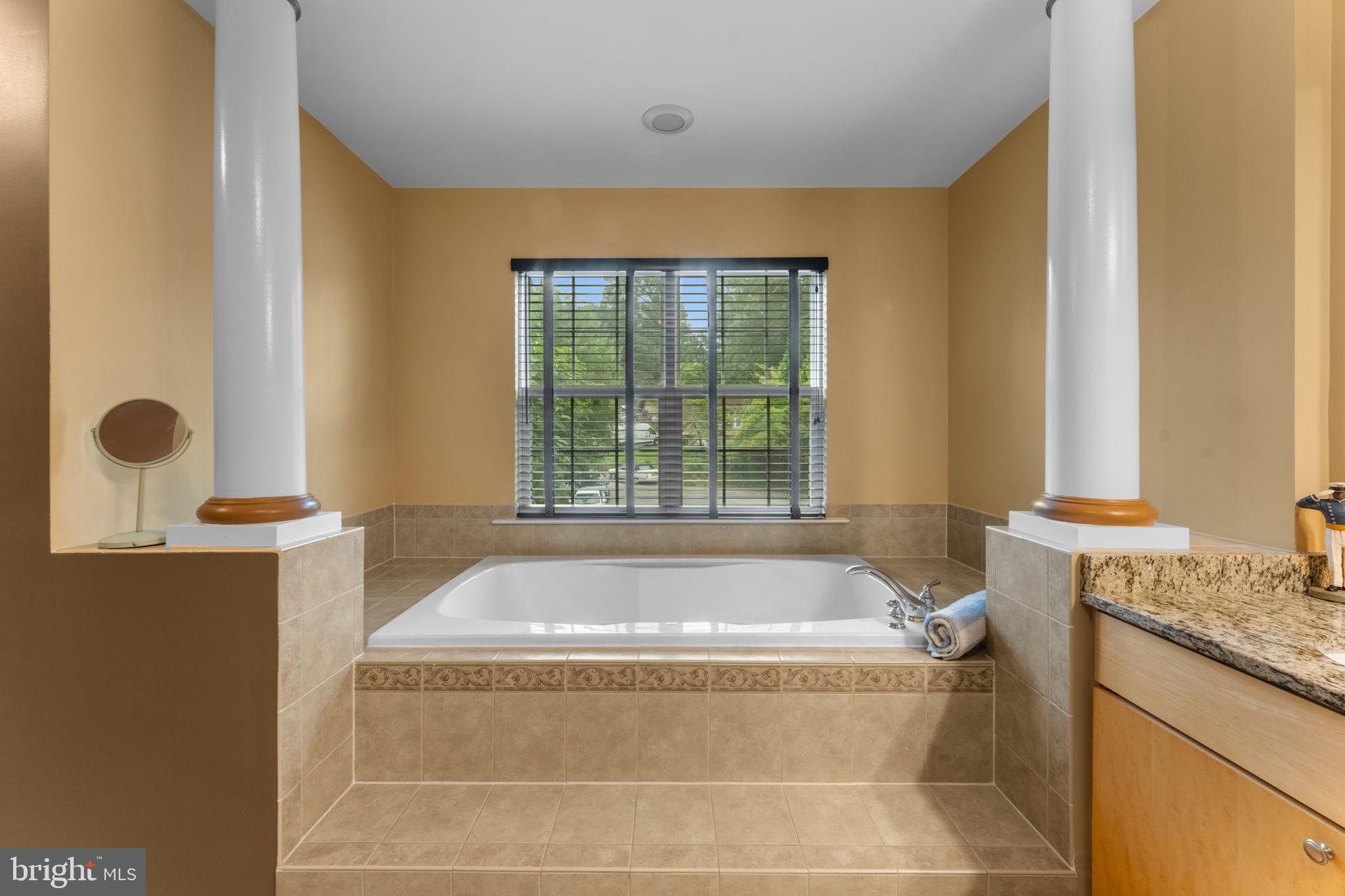 WARNERS - Residential