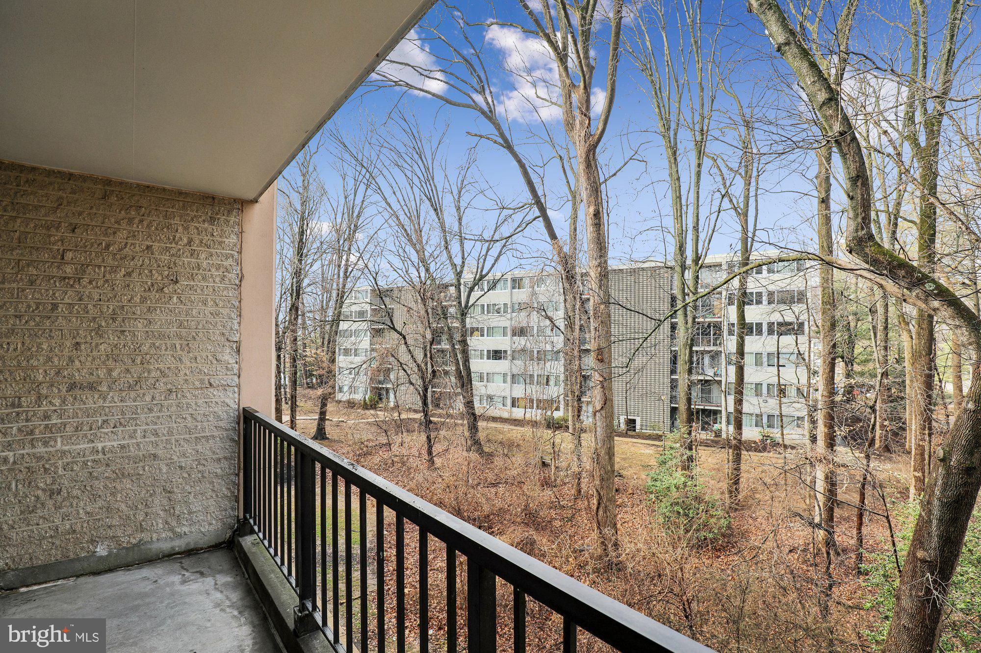 IVYMOUNT COURT - Residential